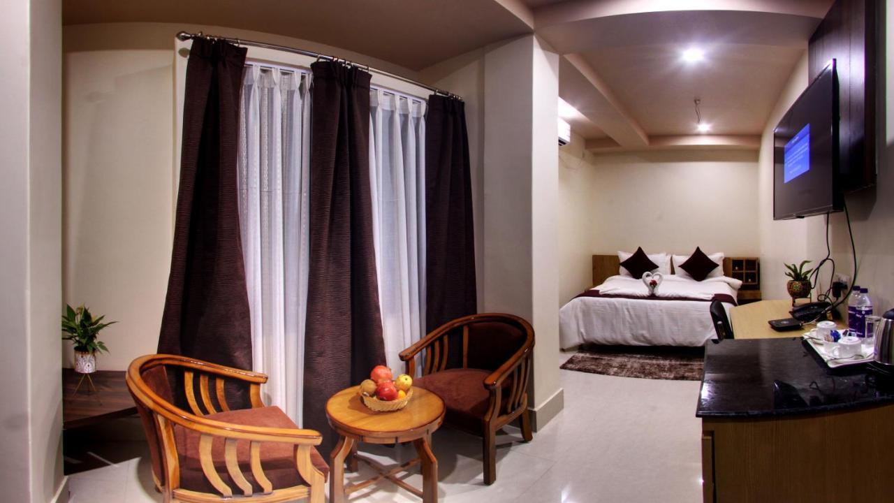 Bharalu Residency Hotel Guwahati Bagian luar foto